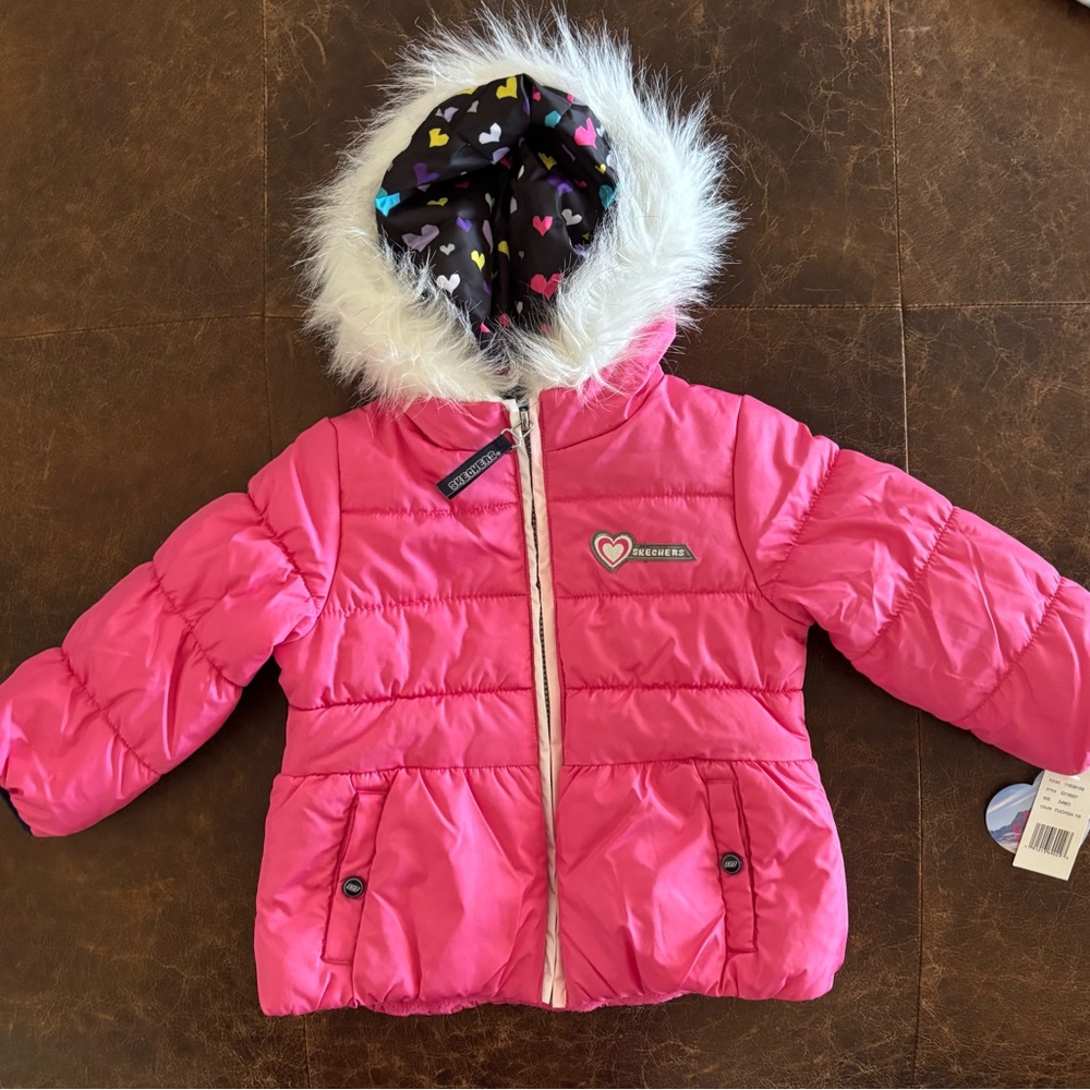 Skechers Fuchsia girls jacket 
Size 24 Months 
Color  fuchsia 
NWT